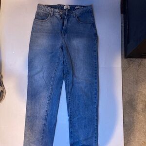 91 Mom jeans size 6 straight leg blue denim 27 long